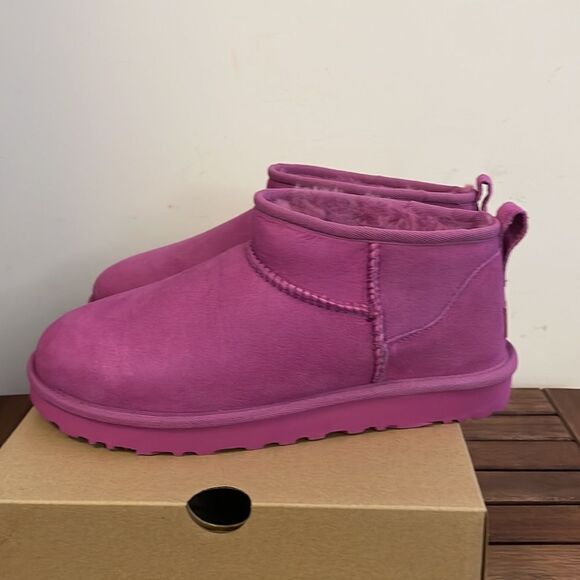 UGG Classic Ultra Mini Booties Mangosteen USA Women Size 10/UK 8/EU 41 - Picture 9 of 15